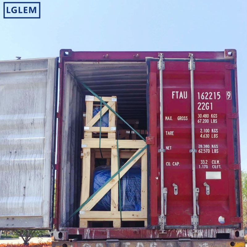 5 Containers Shipped to One Southern Europe Customer