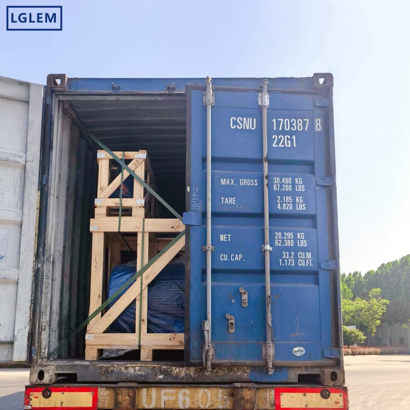 5 Containers Shipped to One Southern Europe Customer